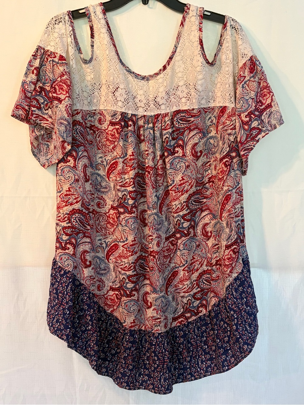 Umgee Red and Blue Paisley Lace Yoke Cold-Shoulder Tunic